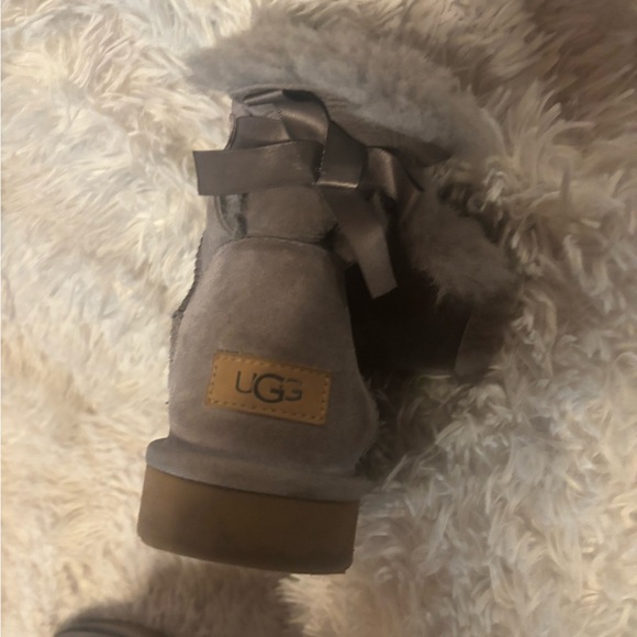 UGG Women's Gray Winter Boots - Picture 2 of 3